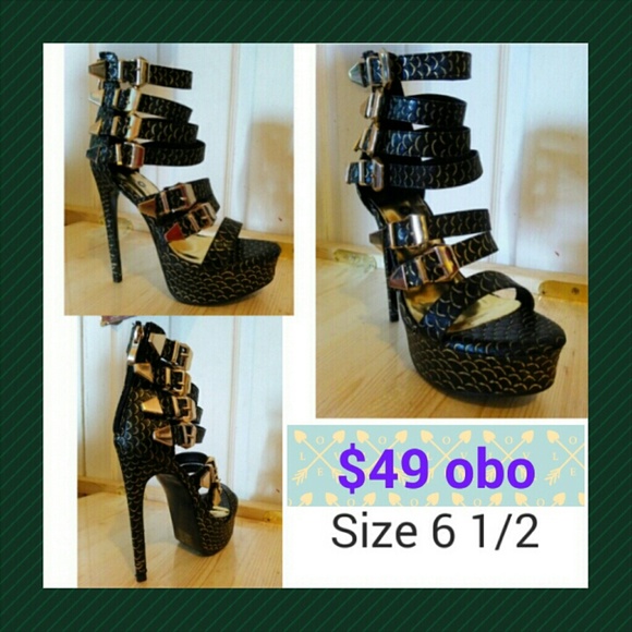 Shoes - Picture 3 of 4
