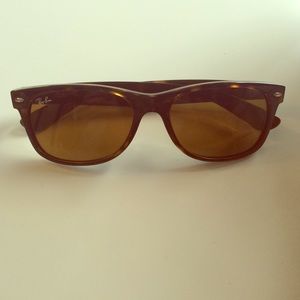 Ray Ban Wayfarer Sunglasses