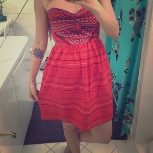 Red two prints strapless dress