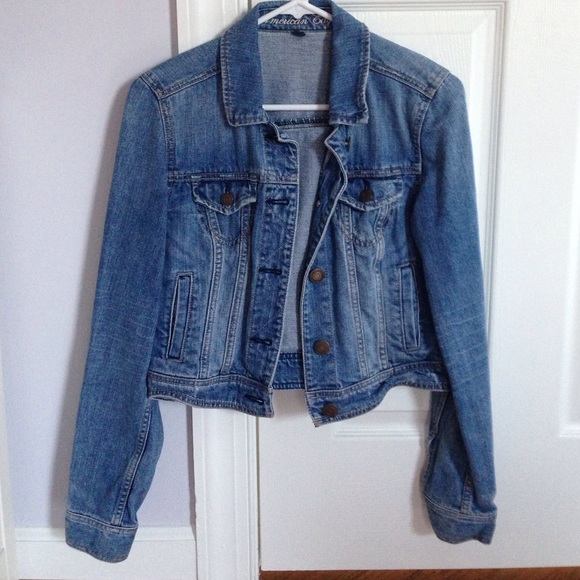🚫🚫 SOLD 🚫🚫 American eagle jean jacket