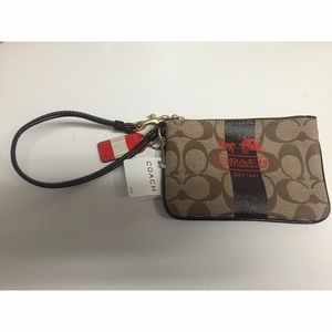 Coach- AUTHENTIC Brown Leather Zip Up Wristlet