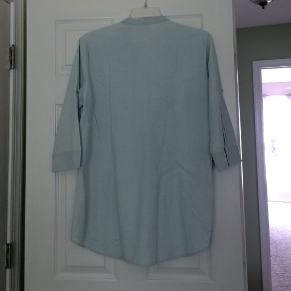 Top - Picture 3 of 3