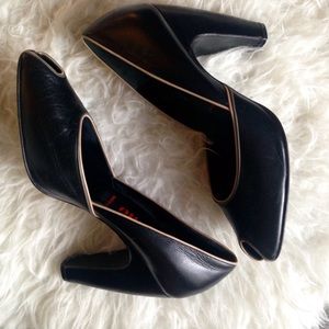 Miu Miu Shoes - Miu Miu Peep Toe Curved Heel Pumps Sz 40 / 10 Miu Miu Shoes - Miu Miu Peep Toe Curved Heel Pumps Sz 40 / 10