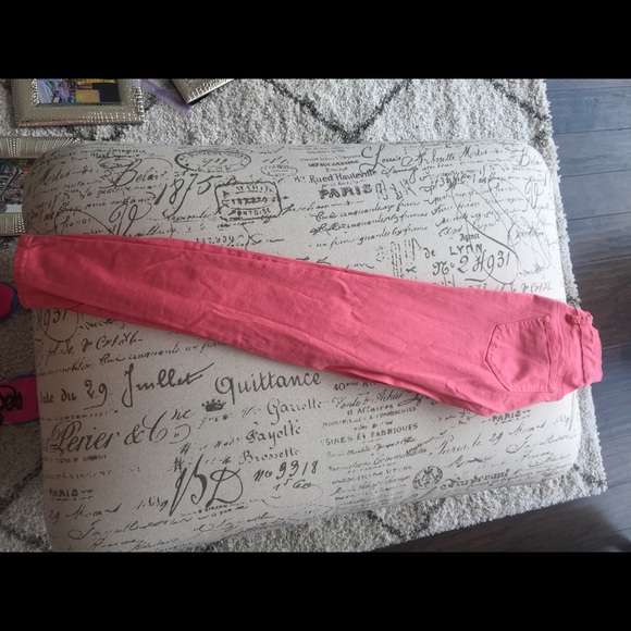 ❗️SOLD❗️ in bundle - Picture 2 of 3