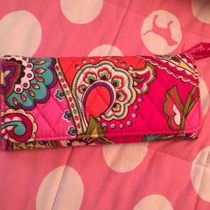 Brand New Vera Bradley Pink Swirls Trifold Wallet!