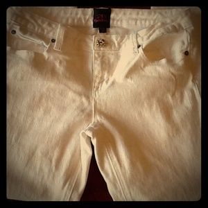 2b BEBE off white glittery jeans