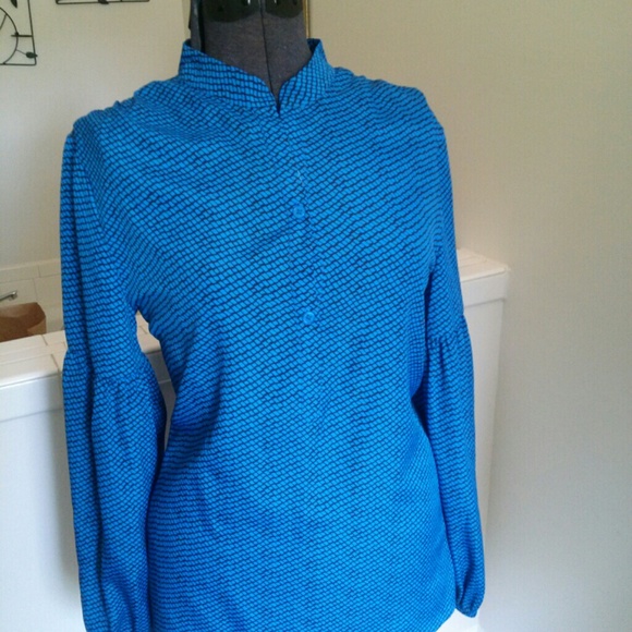 Blue and black long sleeve blouse