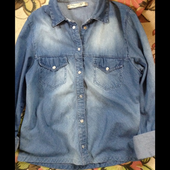 Zara Stretchy Denim Shirt Jacket