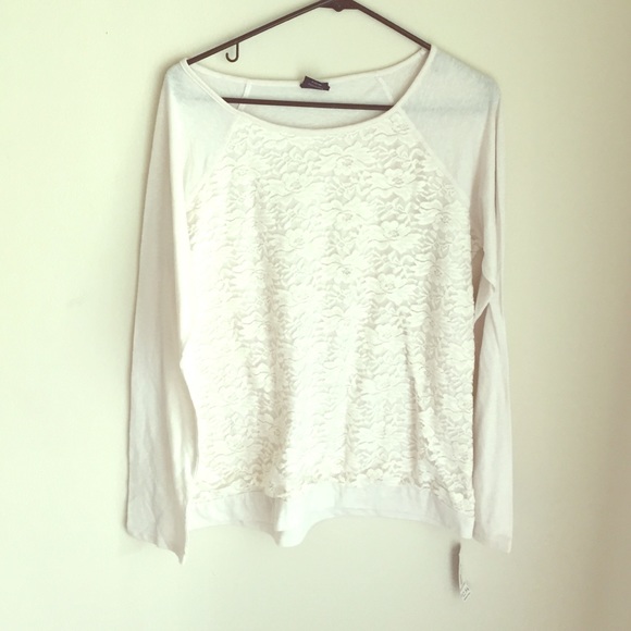 NWT lace long sleeve shirt - Picture 1 of 4