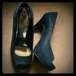 Chinese Laundry NWOT