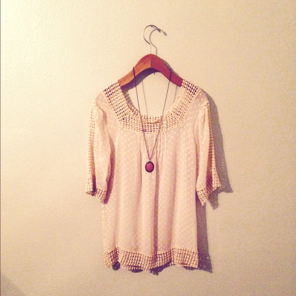 SOLD Adorable cream colored blouse