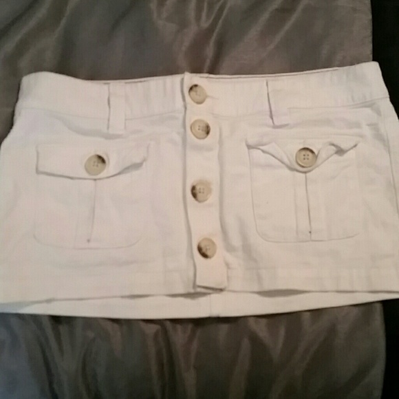 Hollister Skirt