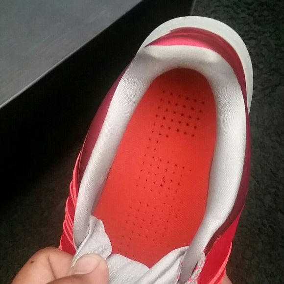 Air Max Lebron x Low - Picture 3 of 4