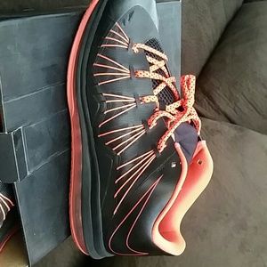 Air Max Lebron x Low