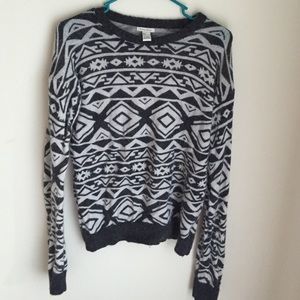 Black and grey sweater