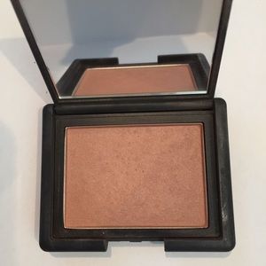 NARS Blush in Madly