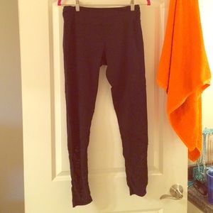 Kyodan athletic leggings with sheer bottoms