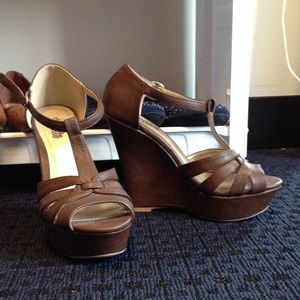 Brown wedges.