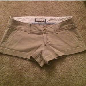 Abercrombie & Fitch khaki shorts