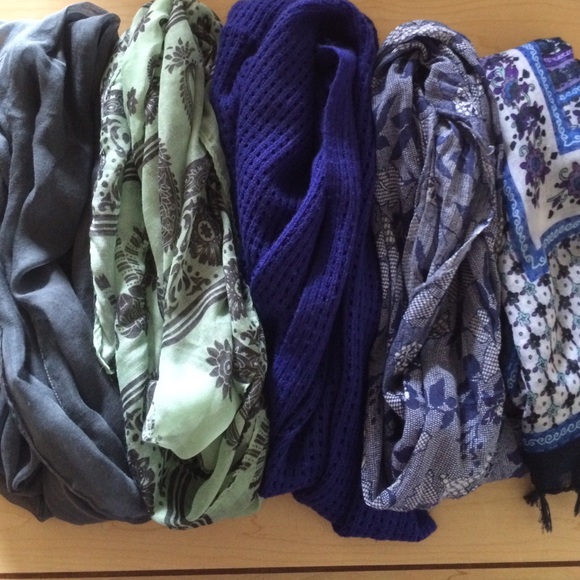 Forever 21 Accessories - 5 Scarf Bundle!