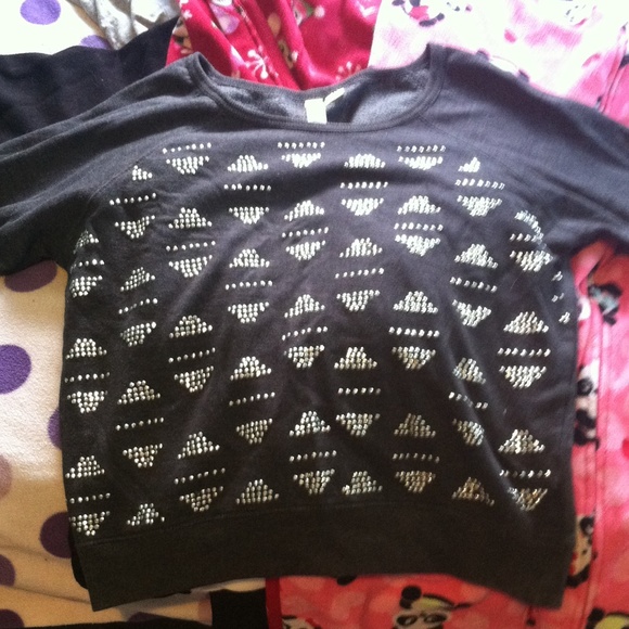 🍃Sweater with rhinestones🍃