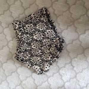 Floral Brandy Melville shorts