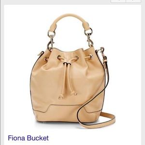 Rebecca minkoff bucket bag "almost new"