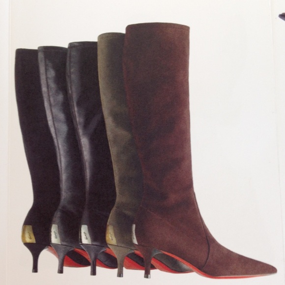 Donald J Pliner Expresso Suede Elastic boots.