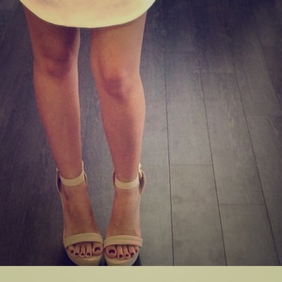 💭ISO THESE WEDGES!💐