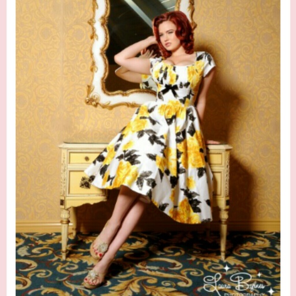 Pinup Girl Couture Dresses & Skirts - Gorgeous Pinup Girl Couture