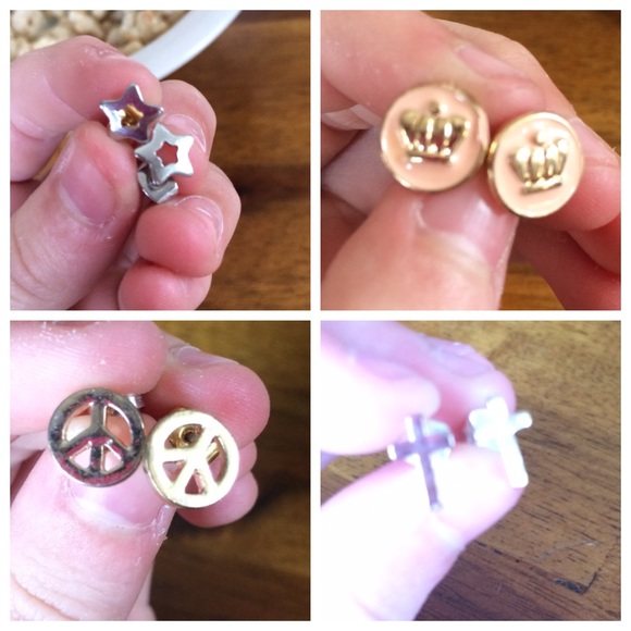4 stud earrings