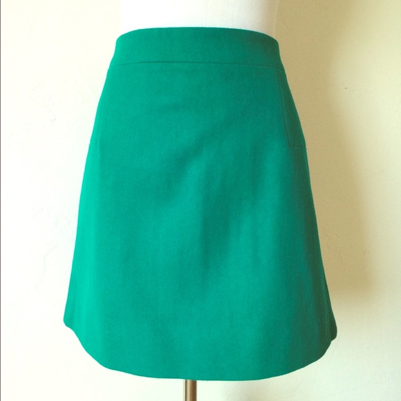 J. Crew Dresses & Skirts - J. Crew Emerald Green Wool Skirt