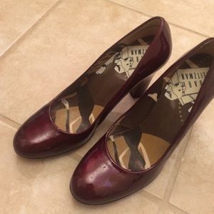 Steuart Weitzman maroon pumps