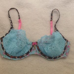 Betsey Johnson Intimate 34C