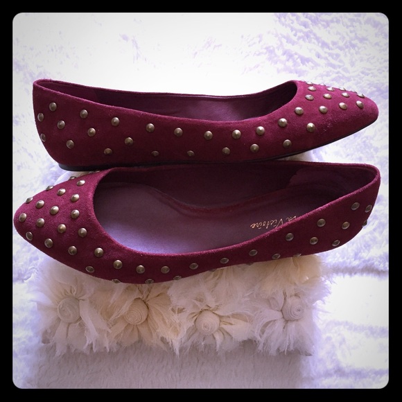 🚫SOLD🚫Pour La Victoire Suede Studded Wine Flats