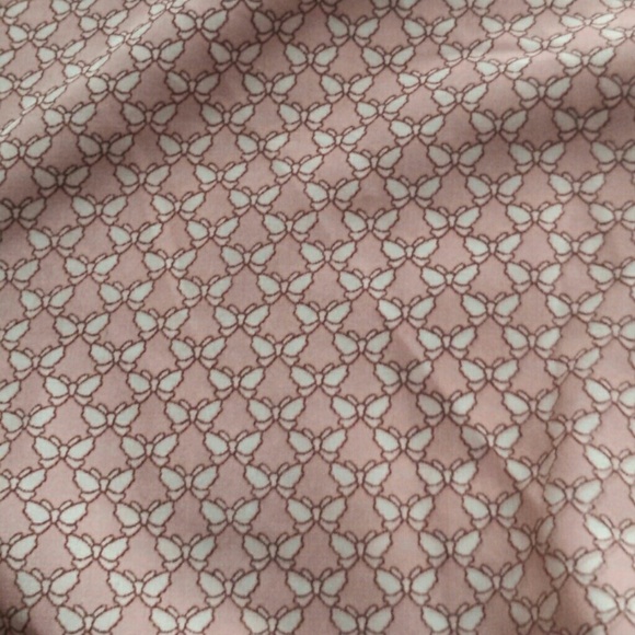 Pink blouse - Picture 2 of 3