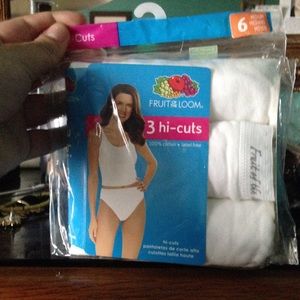 3 hi-cut underwears