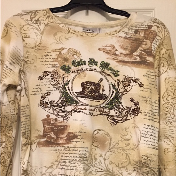 Nicole Miller Top!! - Picture 1 of 4