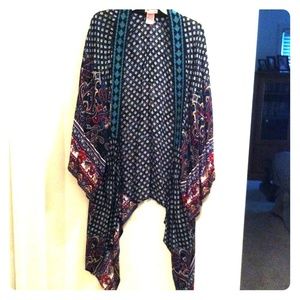 💕TRADED💕 Silky black kimono