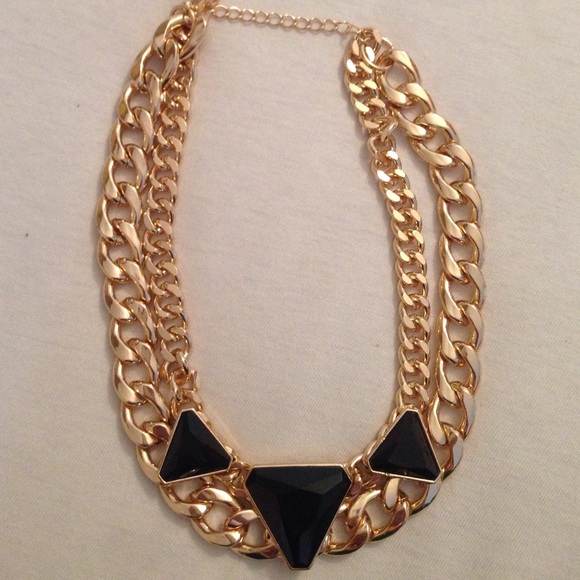 Statement Chain - Picture 1 of 2