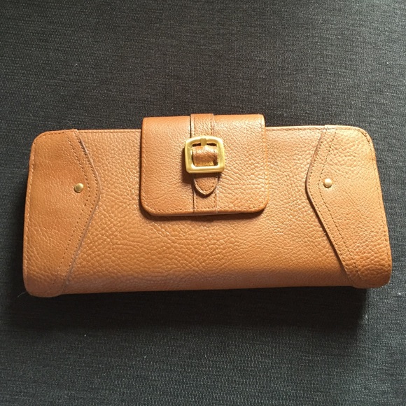 Gorgeous tan clutch