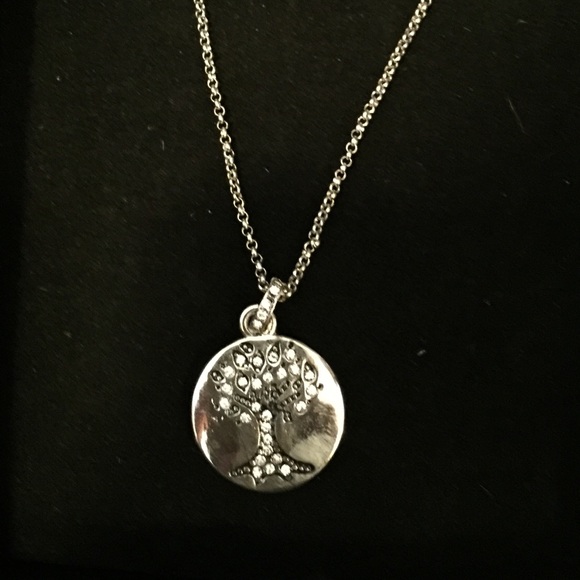 Tree necklace