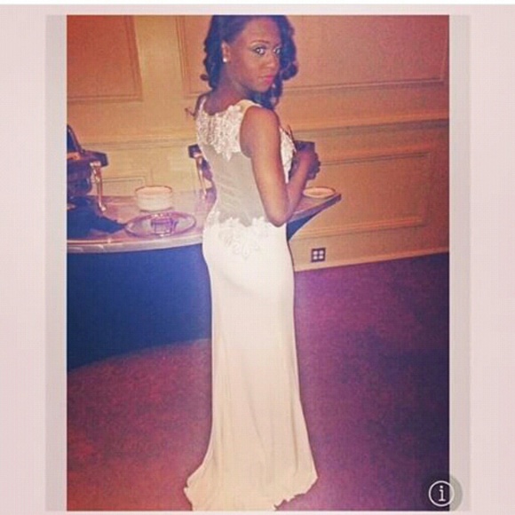 Jovani Dresses & Skirts - White Jovani Prom Dress