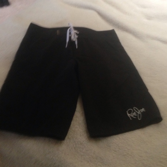 Ladies shorts Ron Jon black Size 5