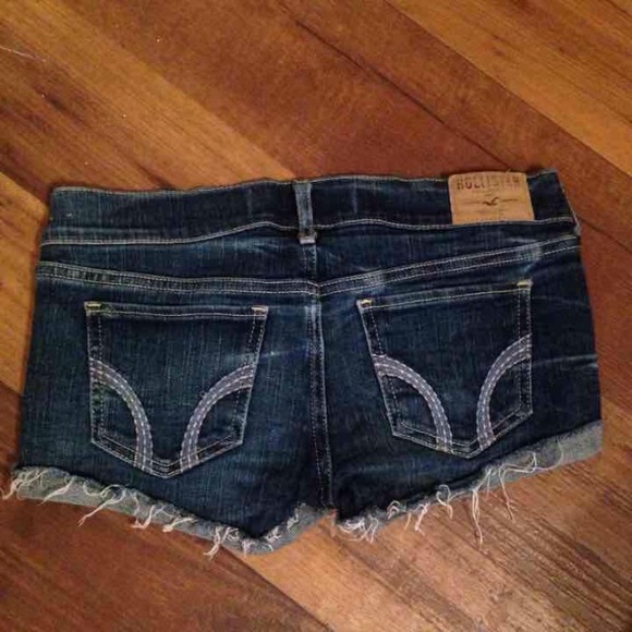 Hollister cuffed shorts 1