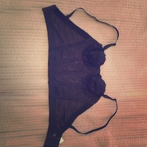 Black bustier
