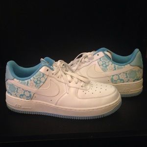 Women's Nike Air Force Ones White Powder Blue