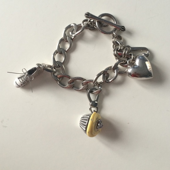 Juicy Bracelet, with two bonus charms!