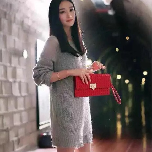 Purse red color - Picture 4 of 4