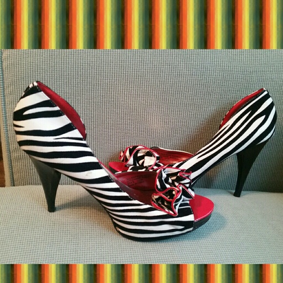 Zebra Heels